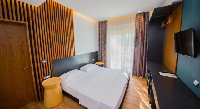 Standard- dobbelt værelse med altan Inada Hotel