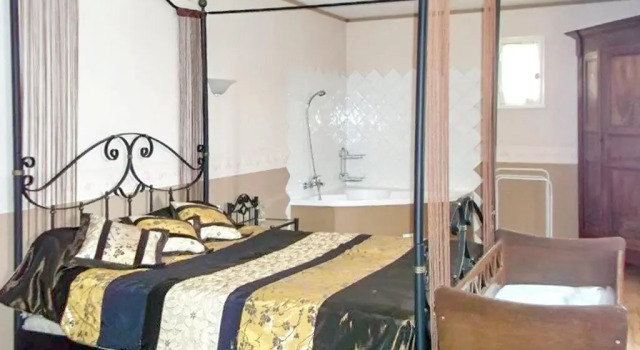 Villa spacieuse à Vaison-la-Romaine avec piscine privée, Забронировать Вилла Виллы Овернь-Рона-Альпы, Вилла