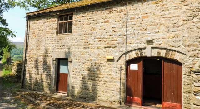West Barn Bunkhouse, Забронировать Дом для отпуска Отели Северного Йоркшира с парковкой, Парковка