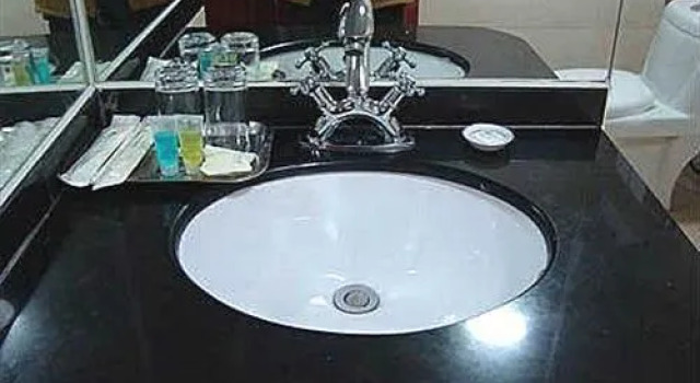 Zhengzhoum Hadele Hotel, Rezervovat Hotel Čeng-čou Henan