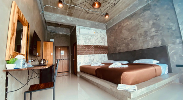 Номер Standard с видом на бассейн The Smile Loft Huahin