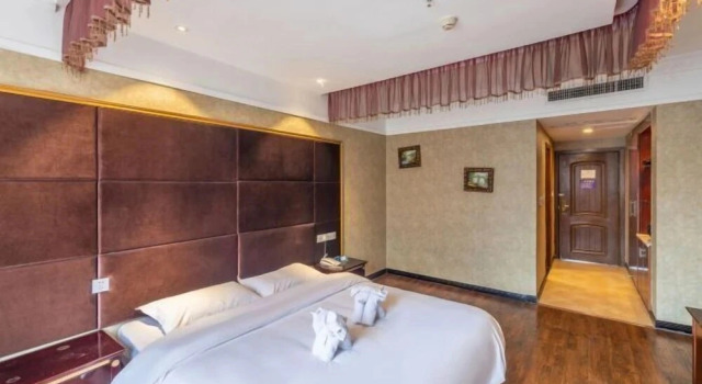 Jingshan Hotel