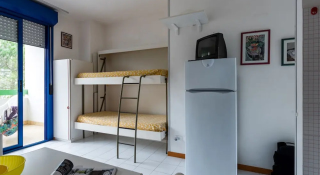 Cozy Studio With Lateral sea View in Bibione, Забронировать Апартаменты/квартира Отели Бибионе-Пинеда с парковкой, рядом с Долина Вальгранде, Парковка