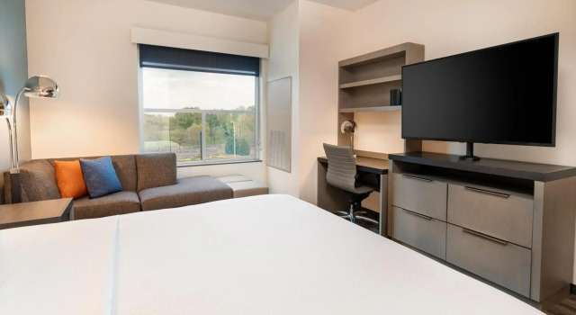 Hyatt House Nashville Airport