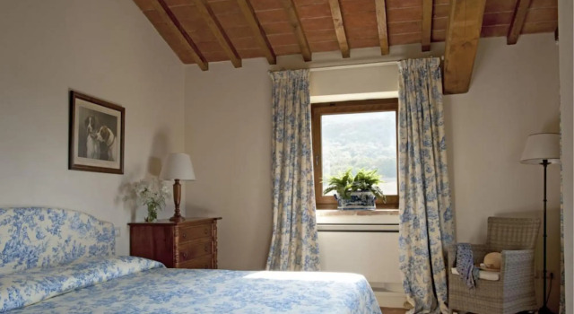 Splendid Luxury Villa Inside a Large Estate Heated Private Pool-villa DEL Cammino, Book Villa Villas in Perugia, Villa