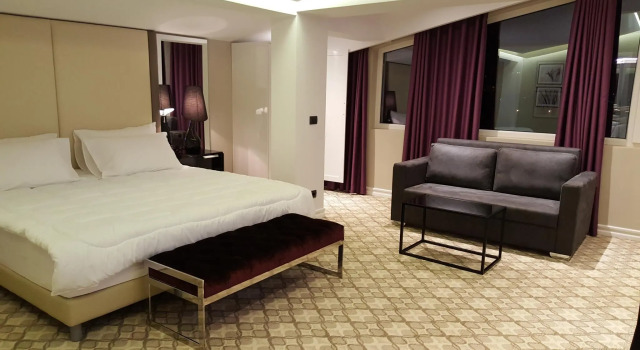 Номер Deluxe Senator Hotel