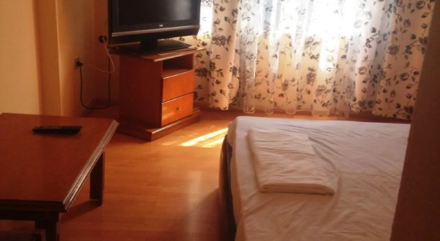 Turizmi Hotel