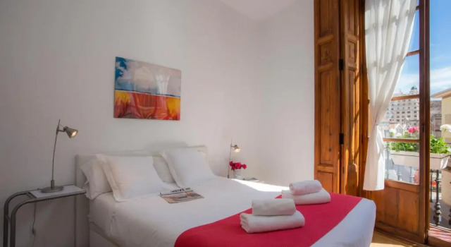 Апартаменты SingularStays Plaza del Mercado