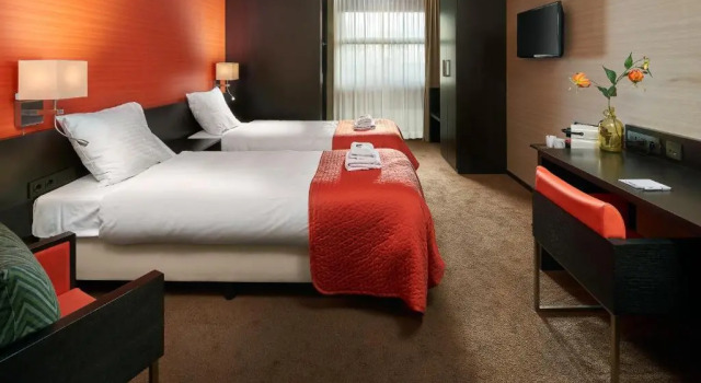 Hotel Babylon Heerhugowaard - Alkmaar, Забронировать Отель Отели Норда 4 звезды, 4*