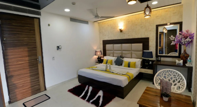 Номер Deluxe Hotel The Yellow