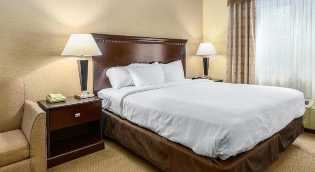 Пятиместный люкс SpringHill Suites by Marriott Freeport Brunswick