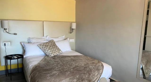 Standart üç kişilik oda Hotel Majestic