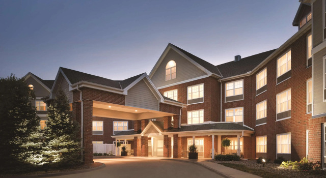Country Inn & Suites by Radisson, Des Moines West, IA