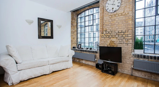 Luxurious Airy TOWER BRIDGE Loft, Забронировать Отель Отели Лондона 3 звезды, рядом с Станция метро Shadwell, 3*