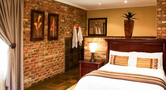 Номер Executive Elgro River Lodge