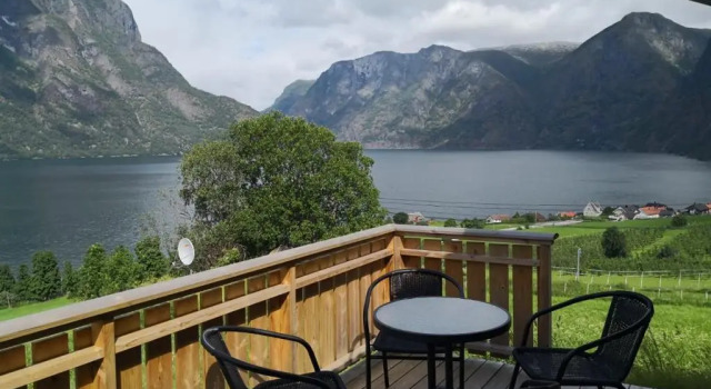 Апартаменты с видом на море Winjum Apartments Aurland Stegastein