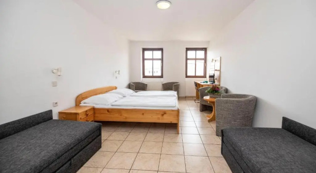 Четырёхместный номер Standard Hotel Praha