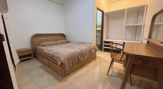 D6 Apartment at the Pier 4 of 6