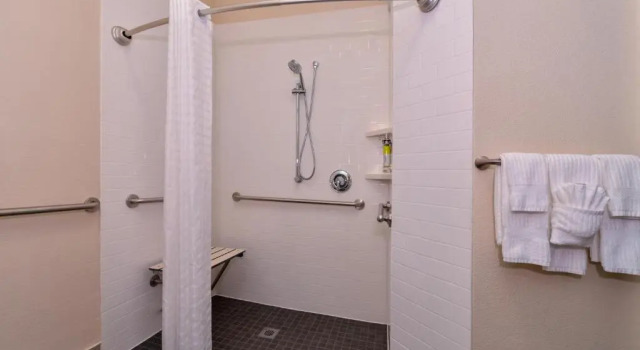 Люкс Candlewood Suites - Austin Airport by IHG