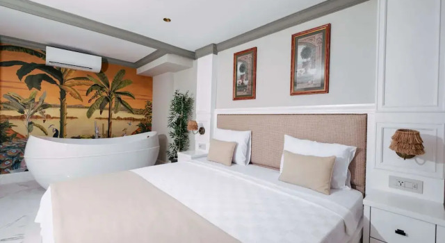 Mono Life Hotel Çeşme, Забронировать Отель Отели Измира с бассейном, Бассейн