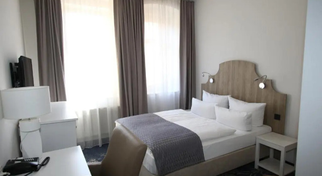 Номер Economy Hotel Via Regia - VIAs-Hotels