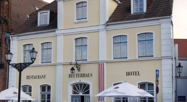 Phoenix Hotel Reuterhaus, Забронировать Отель Висмар Мекленбург-Померания, рядом с Порт Висмар