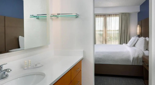 Двухместный люкс двухкомнатный с 1 спальней Residence Inn Wayne