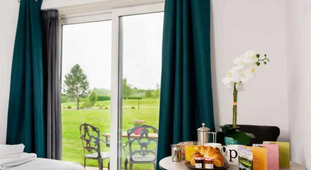 Двухместный номер Luxury The Stratford Park Hotel & Golf Club