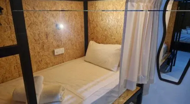 Кровать в общем номере Amore Stay by BNB4U Love Lane, Penang