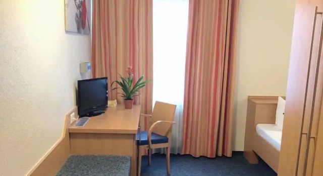 Номер Economy Hotel Austria Stuttgart-City