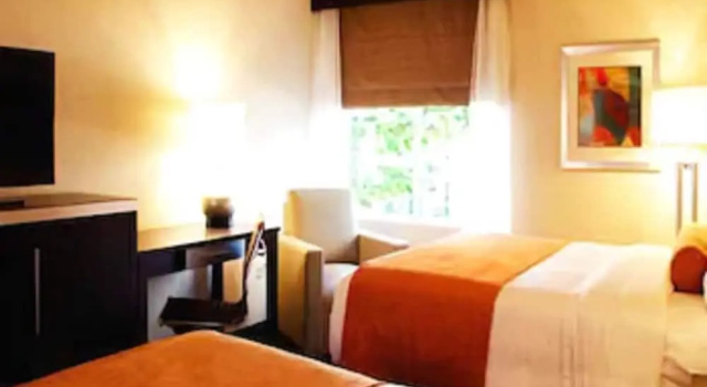 Четырёхместный номер Standard Warehouse Hotel