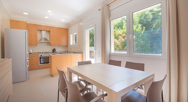 Holiday House close to Port Aventura, TarracoHomes, Забронировать Отель Отели Tarragonès 3 звезды, 3*