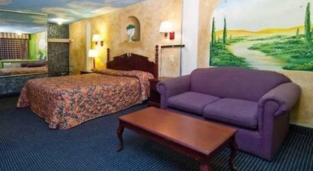 Merry Inn, Book Hotel South Houston Texas
