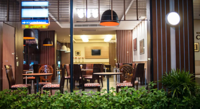 Marsi Hotel @ Bangchak, Забронировать Отель Отели Samut Prakan Province с парковкой, Парковка