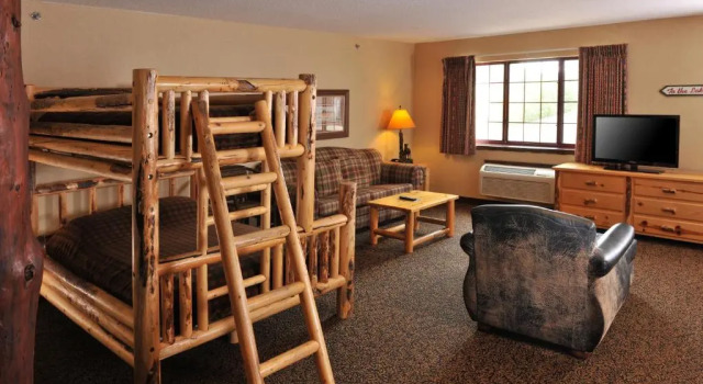 Семейный люкс Stoney Creek Hotel Quad Cities - Moline