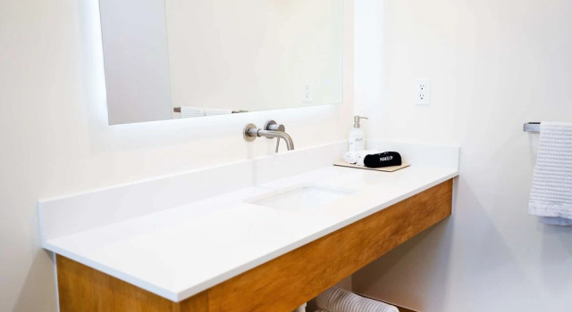 Коттедж Premium Suite, King Bed With Sofa Bed, Pool View