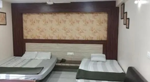 Al-Kareem Guest House, Забронировать Гостевой дом Гостевые дома Нагпур, Гостевой дом