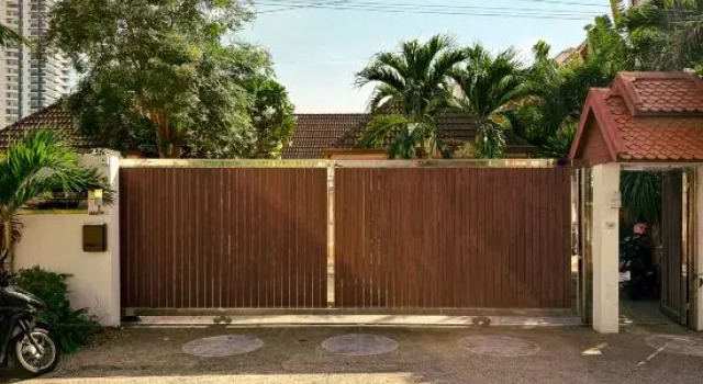 Magnitude 6 Bedroom Villa In Pratumnak