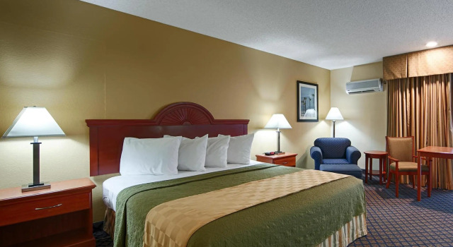 Номер Standard Best Western Oceanside Inn