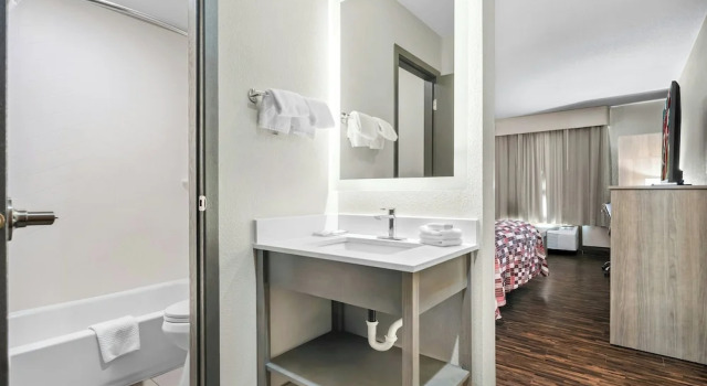 Номер Superior Red Roof Inn & Suites Tomah