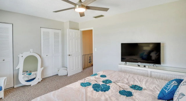Апартаменты Florida Getaway - Balconies, Grill & Near Beaches!