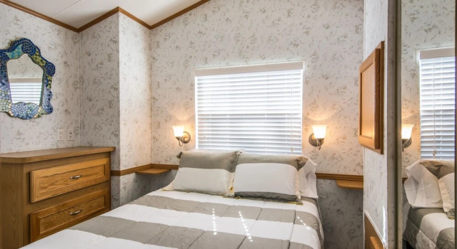 Bethpage Camp-Resort, Buchen Sie Resort Urbanna 
