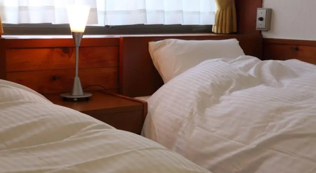 Jemsty Inn Izu-Kogen, Boek Hotel Hotels in Tokai met parkeren, Parkeren