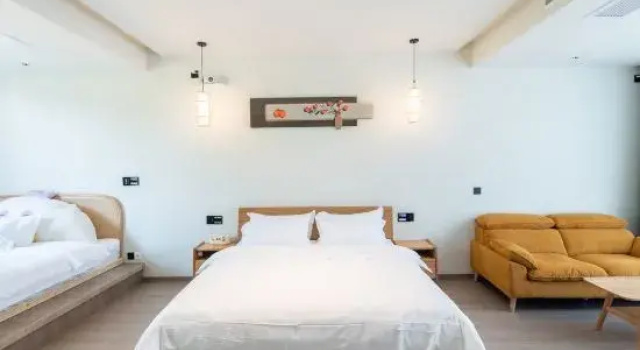 Люкс Floral Hotel·Qingfeng Shiguang Hotel ( Shanghai Fengjing Ancient Town Store)