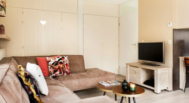 Beautiful Holiday Home with Whirlpool and sauna, Buchen Sie Hotel Earnewâld 