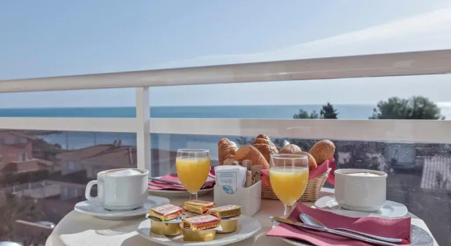 Номер Standard Hotel Sant Jordi