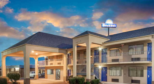 Standard Zimmer Days Inn by Wyndham Clinton