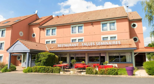 Inter Hôtel Tabl'hôtel, Varaa Hotelli Cambrai Picardy
