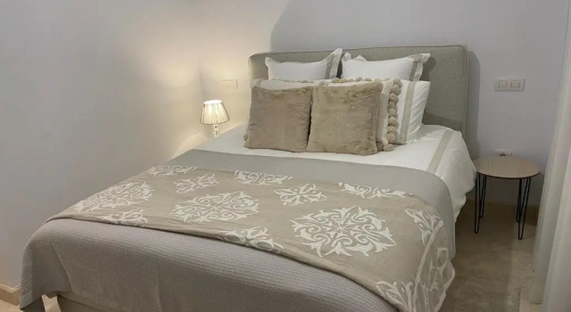 Exceptional penthouse in Altos de Cortesin for rent