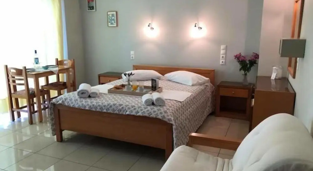 Leonidas Rooms
